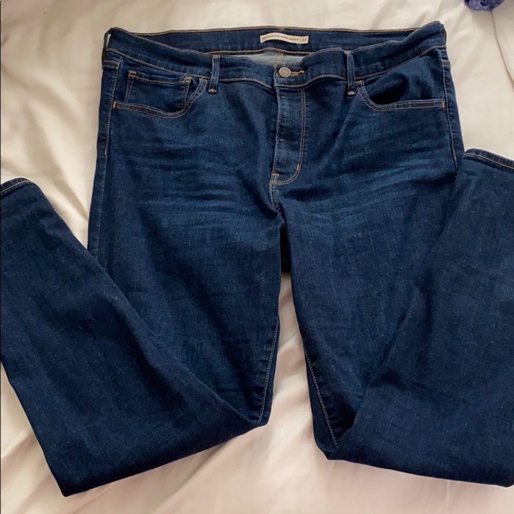 Levi’s 720 high rise super skinny jeans